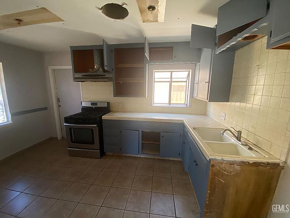 5th image of 1509 Penny St