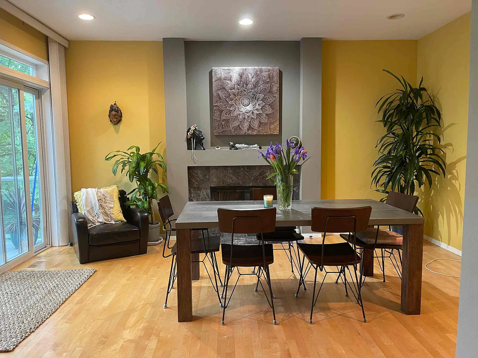 3 bed, 2500 sqft, $5,000 — Photo 3