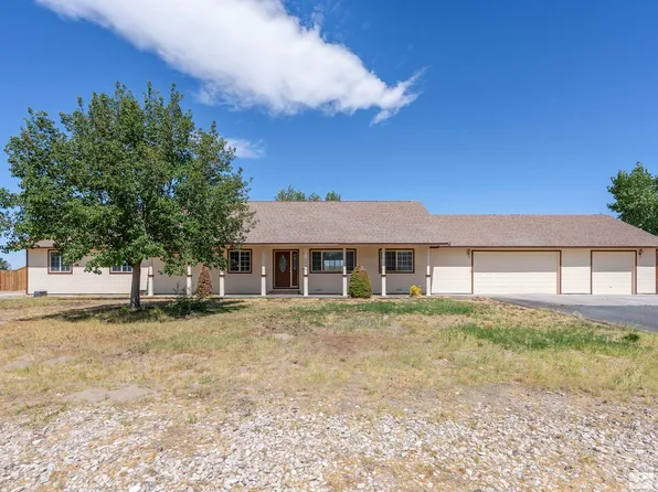 4555 Pelican Dr, Fallon, NV 89406