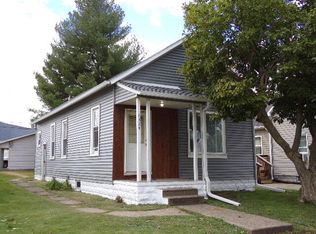 1324 Grand Ave, Muscatine, IA 52761