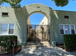 551 W 10th St, Long Beach, CA 90813