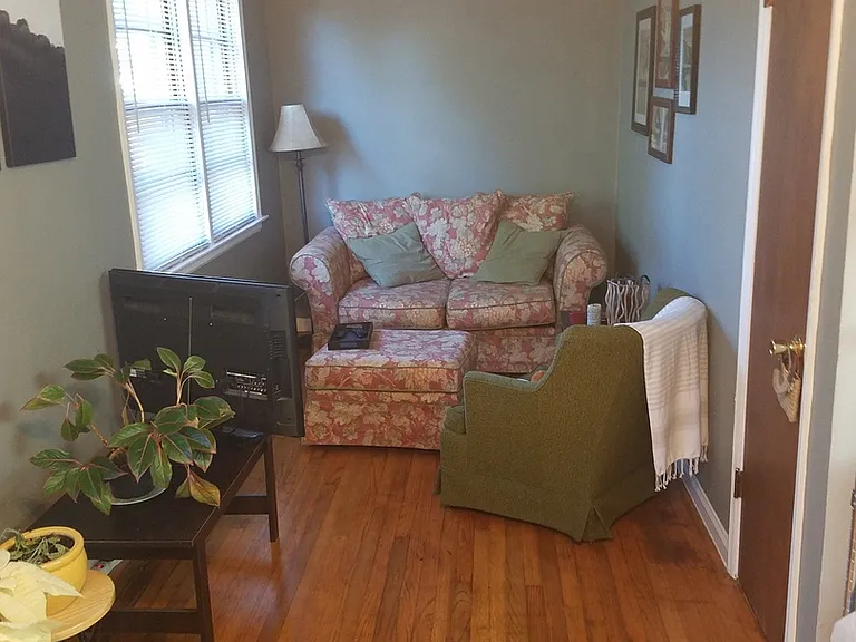 1007 Bethany St — Photo 18