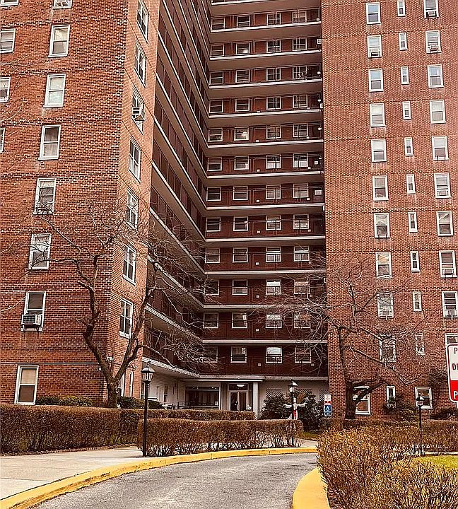 1st image of 98-20 62nd Dr APT 3B