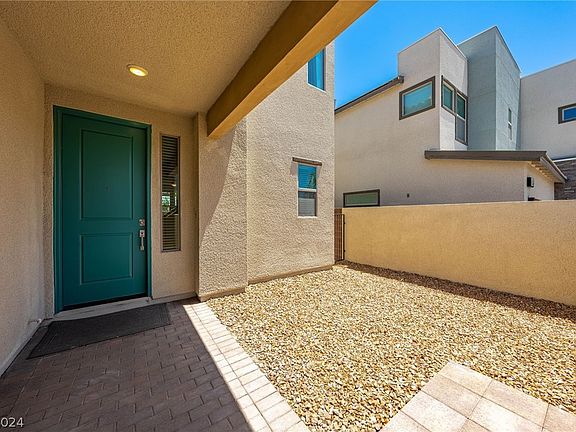 5th image of 6936 Boulder Canyon St