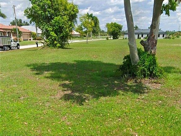 3rd image of 17132 Pebblewood LN