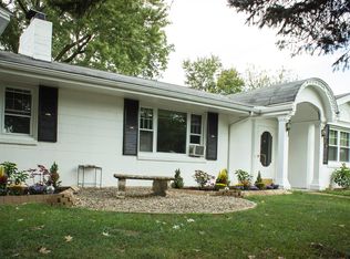 8217 Cadillac Ln, Saint Louis, MO