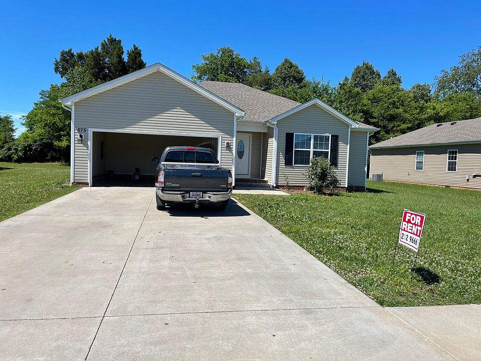 1st image of 575 Moss Creek Ave
