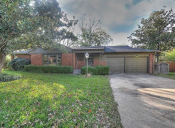 2nd image of 2805 Mimosa Park Dr