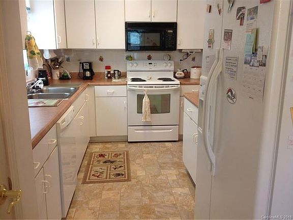 5th image of 21 S Woodridge View Ct