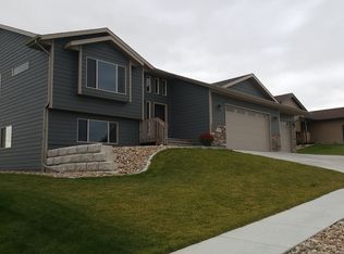 2909 Cakebread Ct, Rapid City, SD 57703
