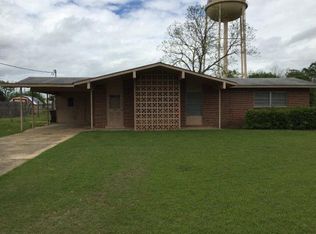 403 Whitten St, Headland, AL 36345