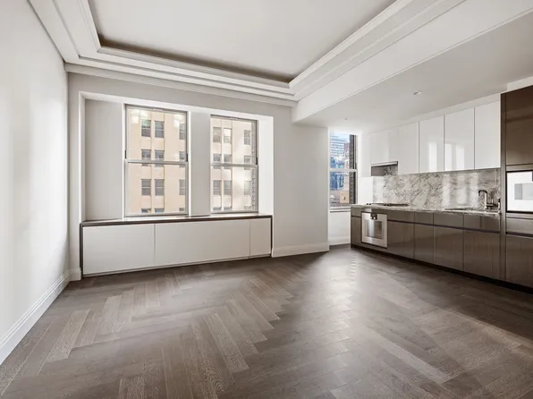 303 Park Avenue image 1 of 21