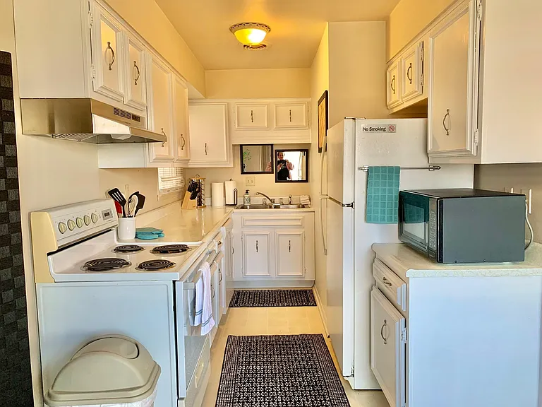 100 E Prospect Ave #8 — Photo 5