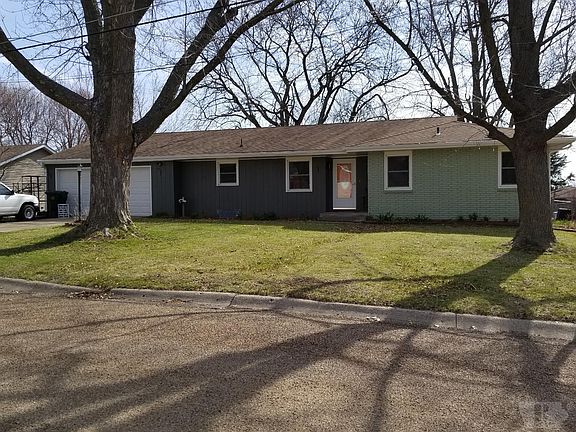 2nd image of 1708 Lacey Dr