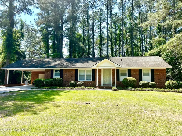12800 Debra Drive, Laurinburg, NC 28352