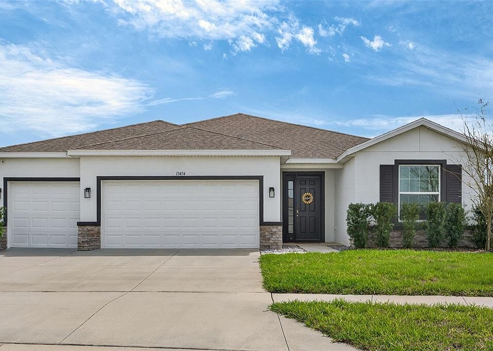 1st image of 13454 Golden Lime Ave