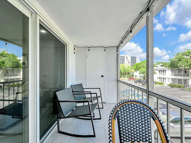 6279 Bay Club Dr #3 — Photo 35