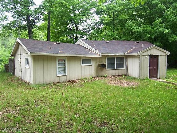 3rd image of 9532 E New River Dr