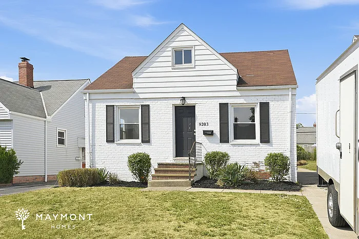 9203 S Highland Ave — Photo 3