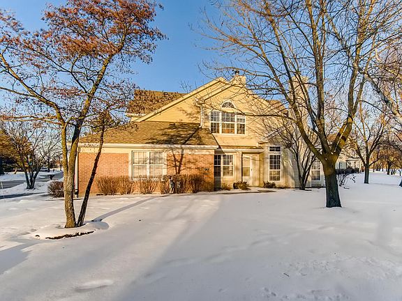 2nd image of 1627 Columbia Cir Unit 4