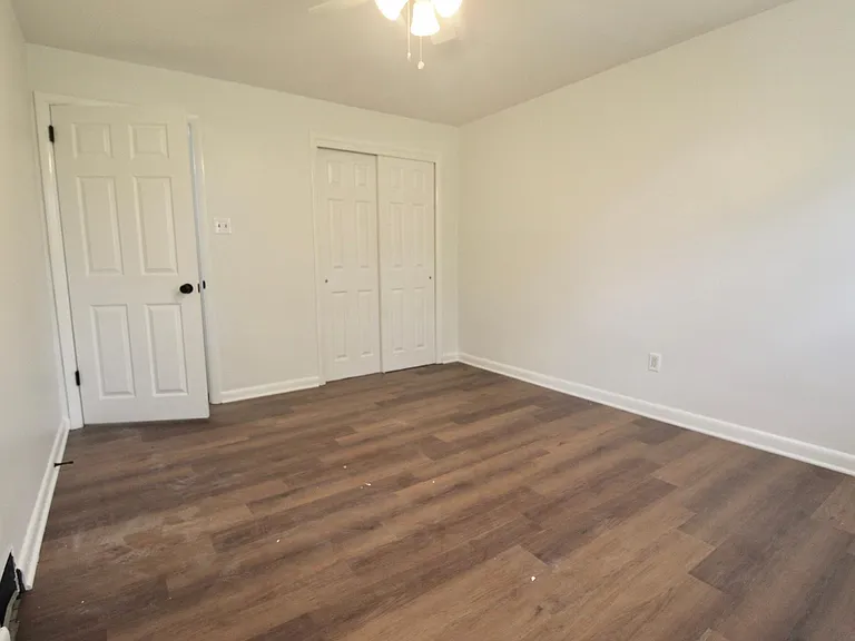 4422 Bloomfield Ave #2 — Photo 10