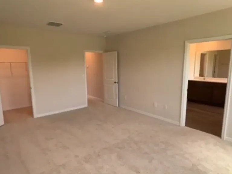 10503 Farm Hill Ave — Photo 6