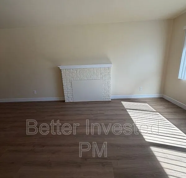206 Rosemary Ln — Photo 24