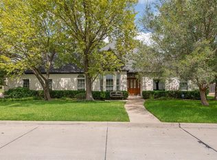 4619 Huntwick Blvd, Arlington, TX 76016
