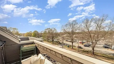 532 Billingsley Rd — Photo 14