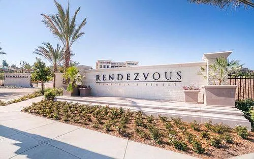 Rendezvous Apartments — Photo 6