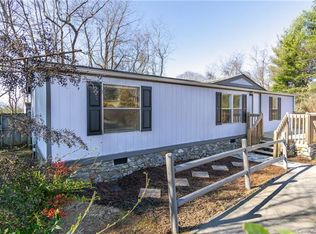 24 Udell Cir, Asheville, NC 28806
