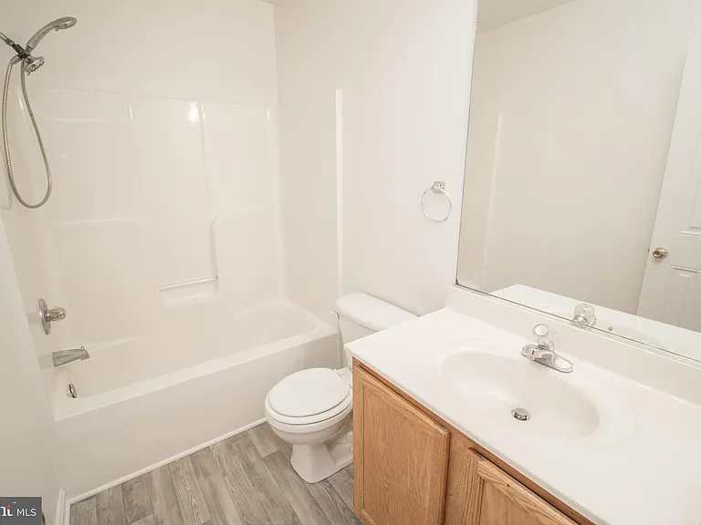 21421 Mary Margaret Ct — Photo 27
