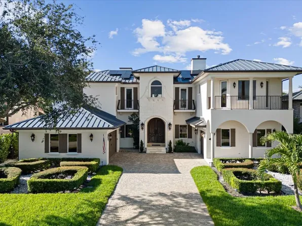 3030 NE 45th Street, Fort Lauderdale, FL 33308