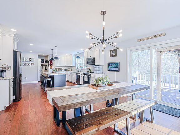 5th image of 8 poor farm Road