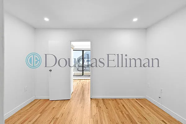 Rented by Douglas Elliman | media 4