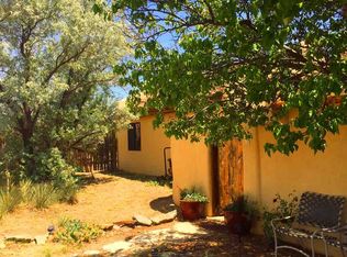 3 Mariposa Rd, Santa Fe, NM 87508