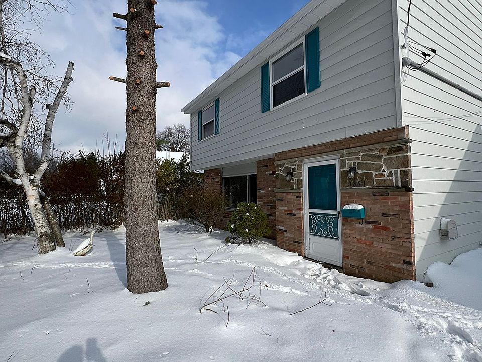 1st image of 1251 E 360th St