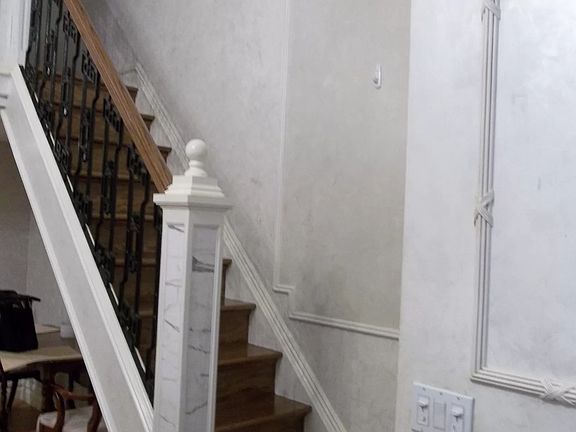 3rd image of 205 E 16th St APT 1E
