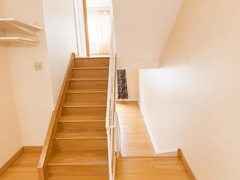 706 Mohawk St — Photo 4