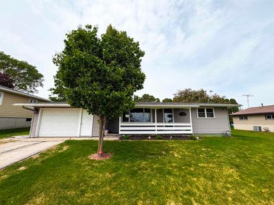 922 2nd St NW, Waukon, IA, 52172