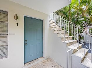 858 SW 2nd St #1, Miami, FL 33130