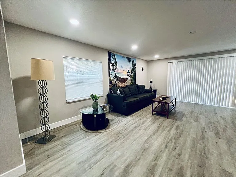 10341 Kumquat Ln — Photo 18