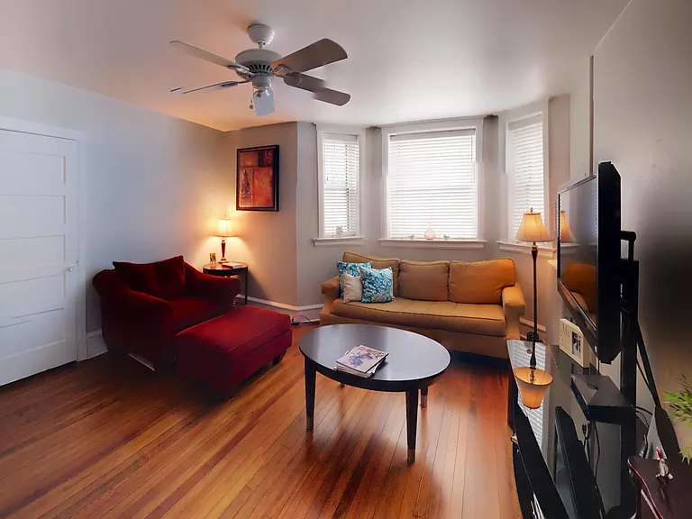 204 N Kenilworth Ave — Photo 4