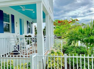 100 Jeepers Dr, Naples, FL 34112