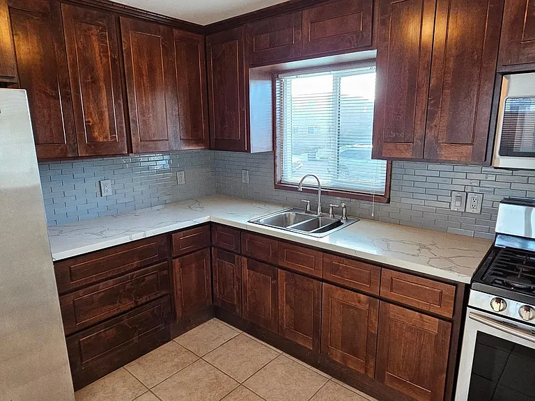 207 Del Mar Ave — Photo 6