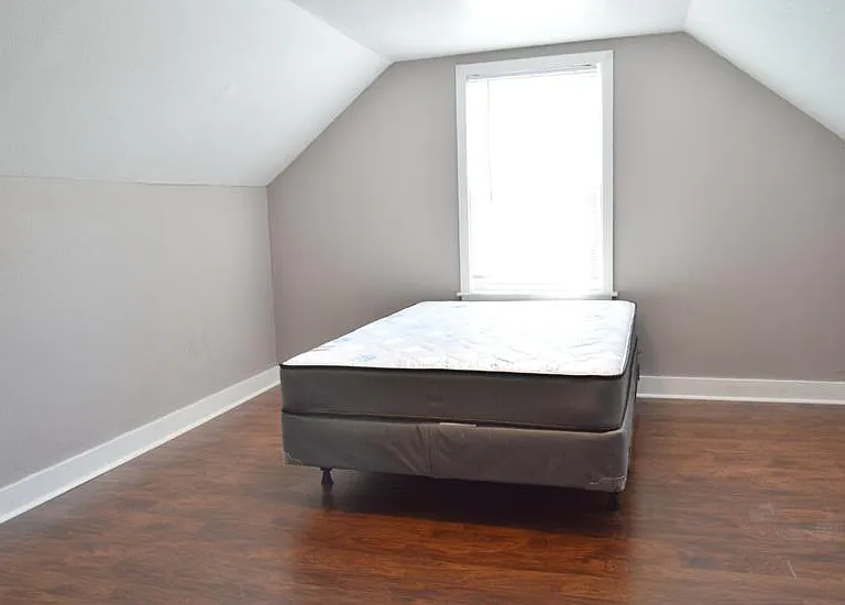244 Harriette Ave — Photo 12