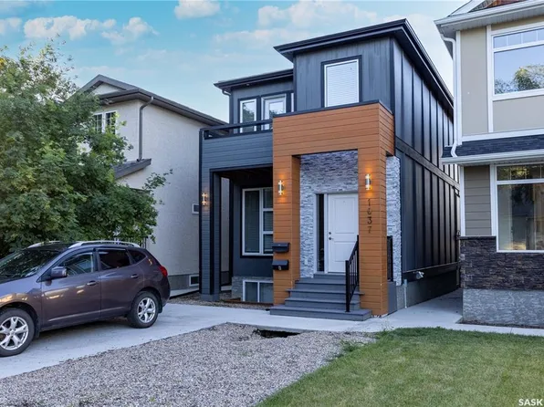 1037 7th STREET E, Saskatoon, SK S7H 0Y7