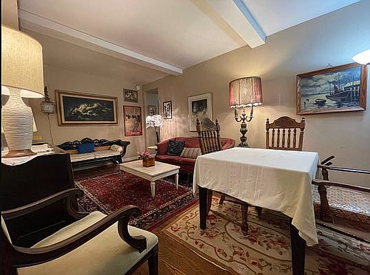 3rd image of 333 E 43rd St #4100
