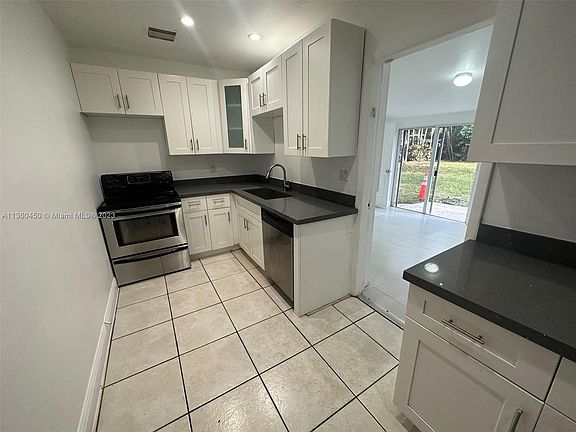 2nd image of 1050 NW 127th St