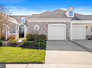 66 Sparrow Dr, Hamilton, NJ 08690